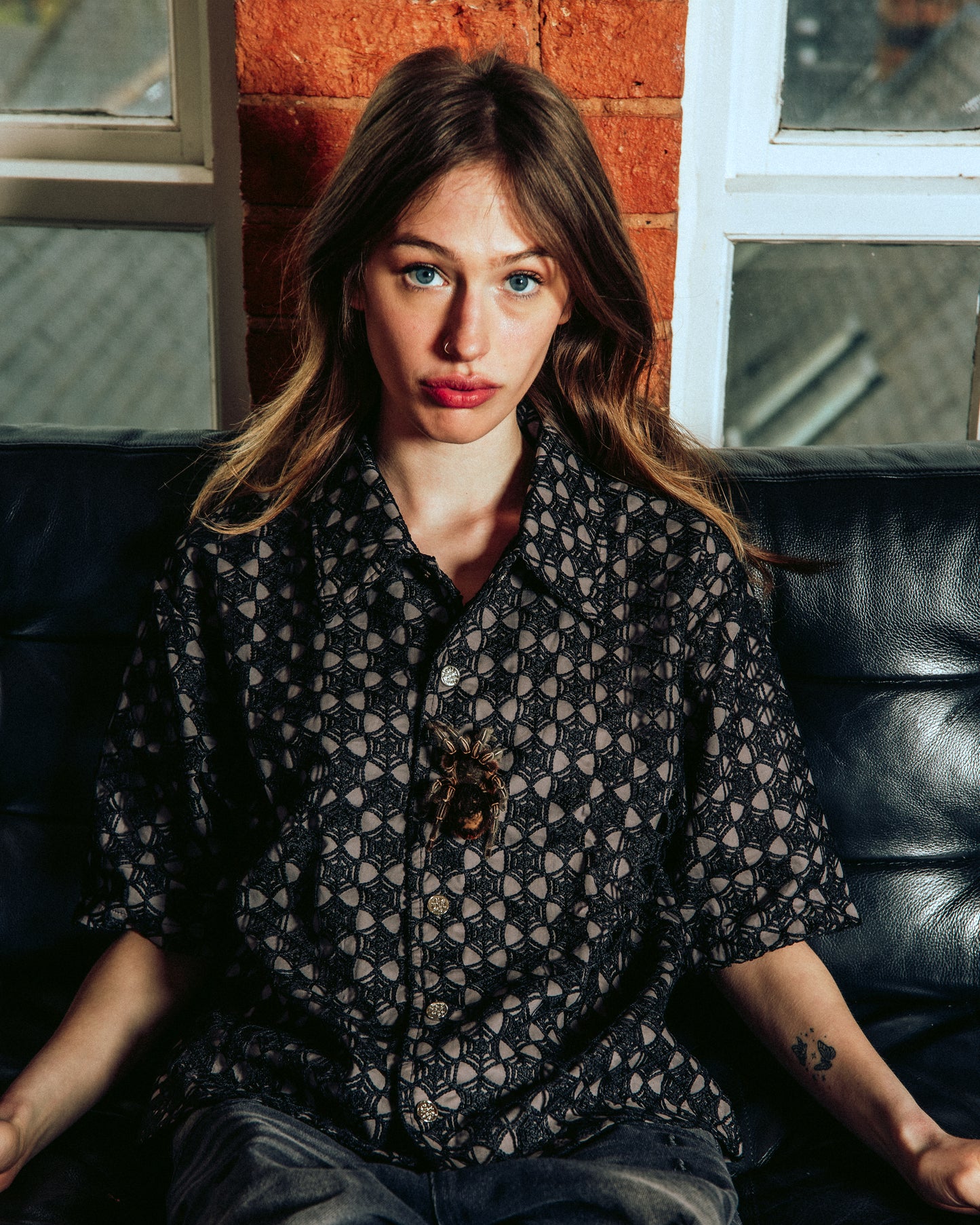 GREY WEB SHIRT