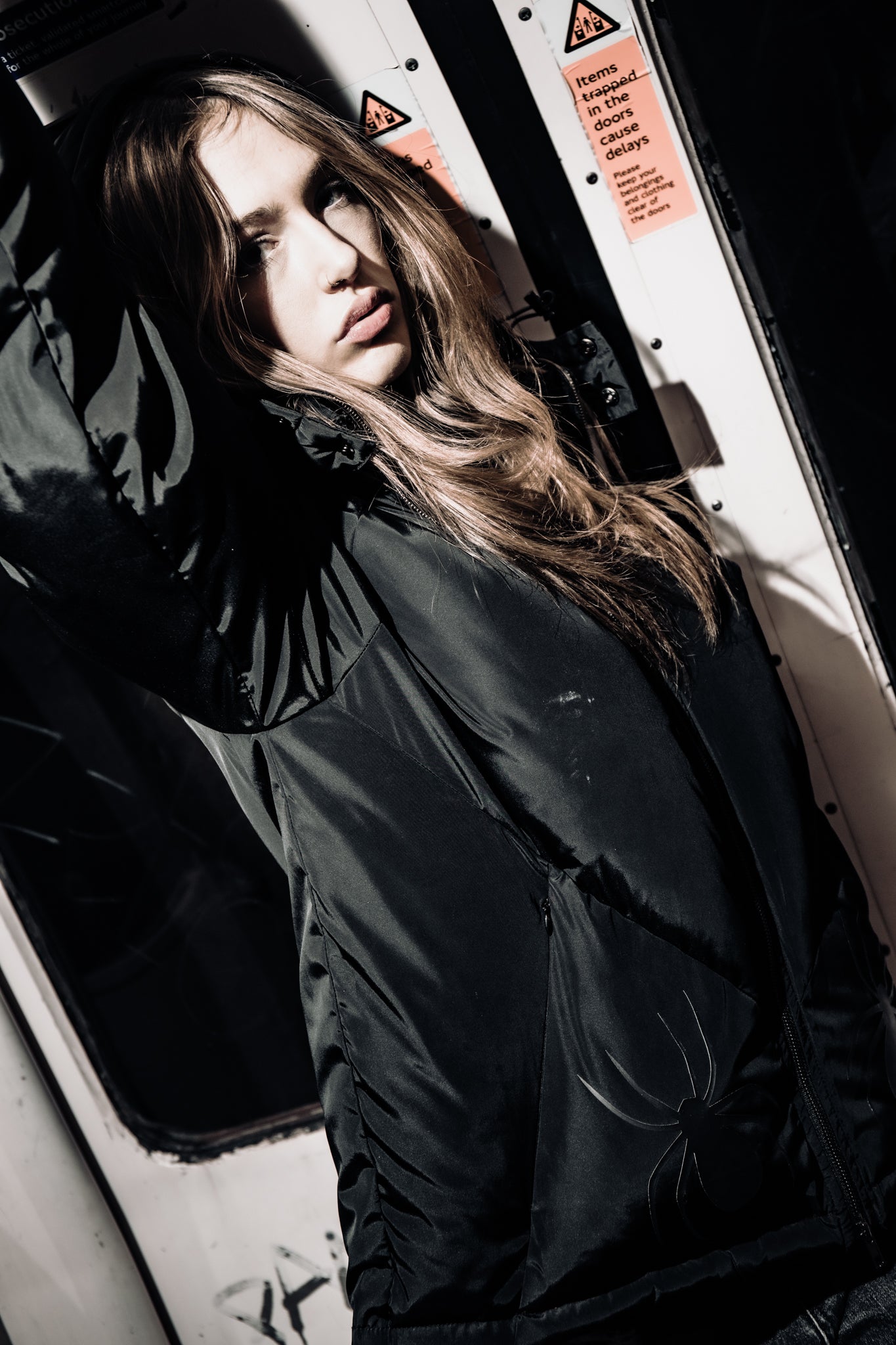 SPIDER REFLECTIVE PUFFER