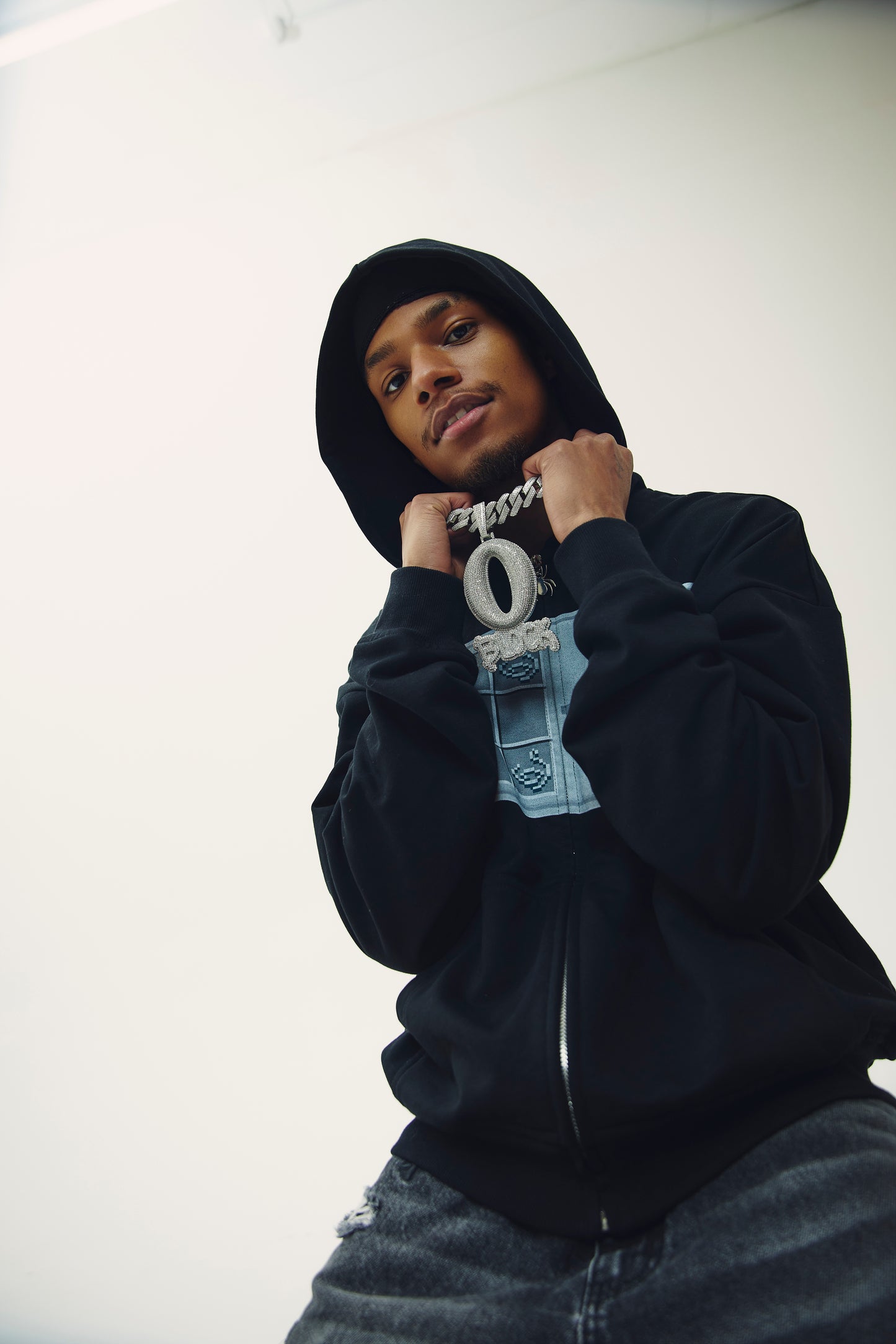 SPIDERWEB CRAFTING GAME ZIP UP